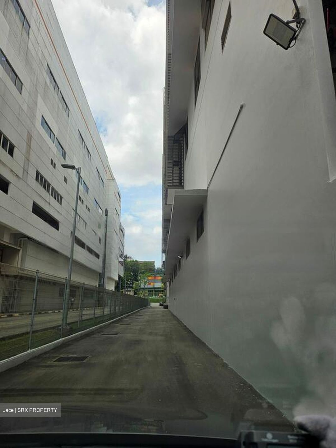 Ban Teck Han Building (D19), Factory #570046711